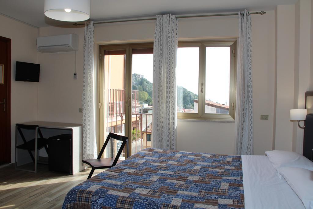 Aparthotel Circe 2*